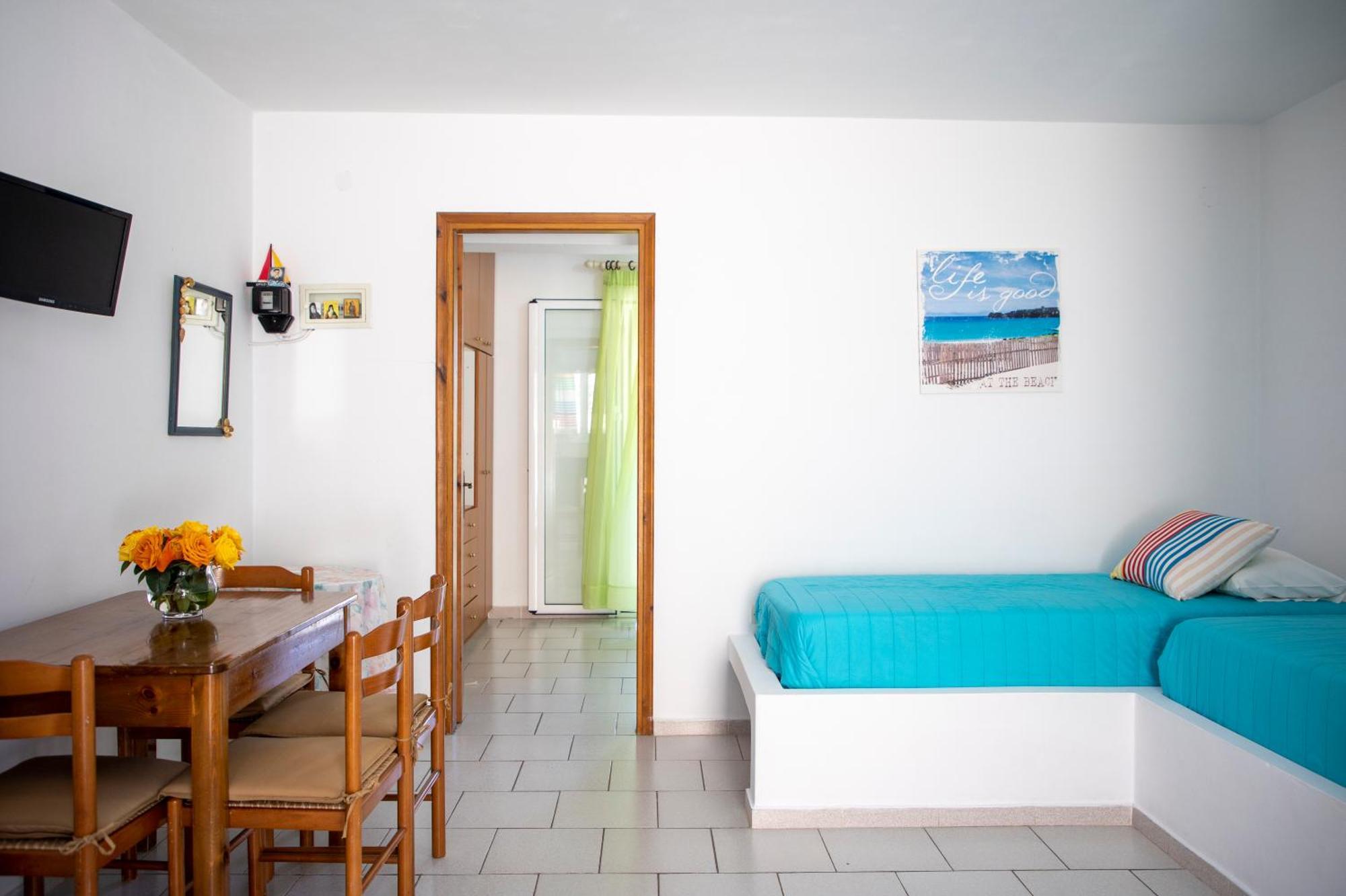 Stefanie Studios Aegina Экстерьер фото