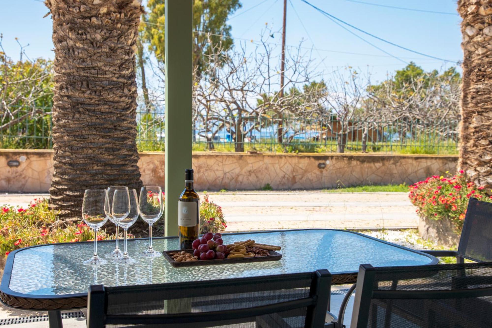 Stefanie Studios Aegina Экстерьер фото