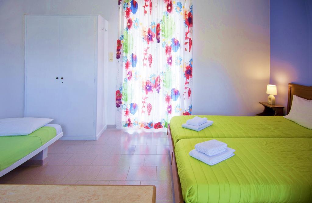 Stefanie Studios Aegina Экстерьер фото